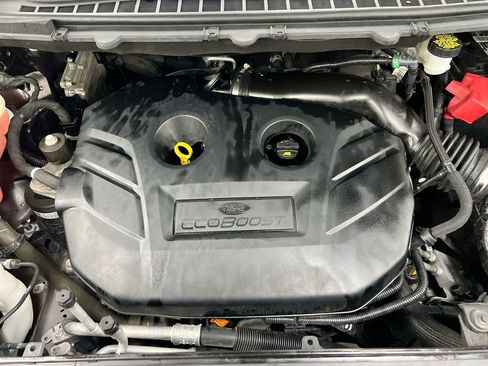 Used 2018 Ford Edge SEL w/ Equipment Group 201A FWD image 25