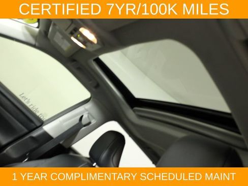 Used 2022 Toyota Highlander XLE AWD/4WD image 28