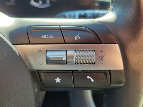 Used 2024 Hyundai Kona SEL image 21