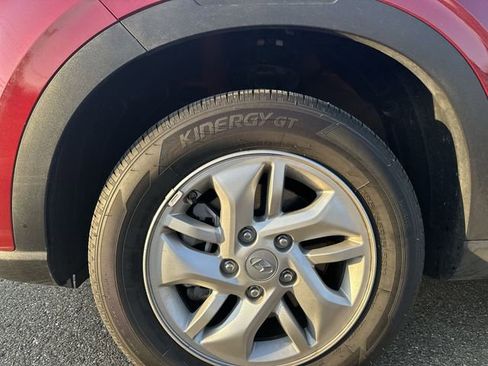 Used 2024 Hyundai Venue SE image 20