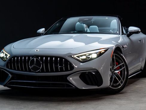 Used 2022 Mercedes-Benz SL 55 AMG 4MATIC image 2