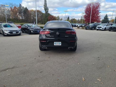 Used 2020 Mercedes-Benz GLC 300 4MATIC Coupe image 6