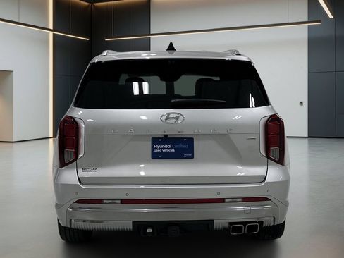 Certified 2025 Hyundai Palisade Calligraphy AWD/4WD image 6