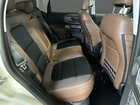 New 2025 Ford Bronco Sport Outer Banks w/ Sasquatch Outer Banks Package AWD/4WD image 32