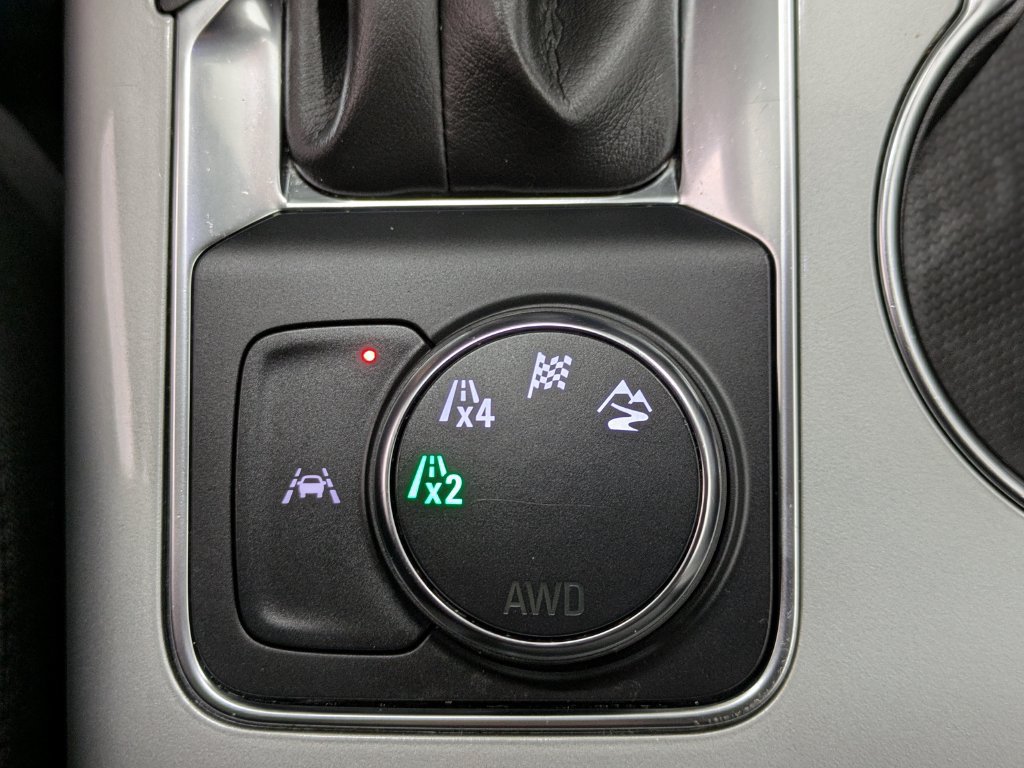 Used 2025 Chevrolet Blazer LT AWD/4WD image 9