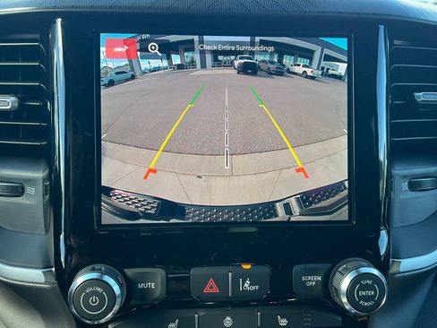 New 2026 RAM 1500 4x4 Crew Cab image 30