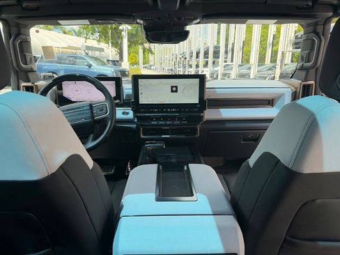Used 2024 GMC Hummer EV 2X w/ LPO, Illumination Package AWD/4WD image 12