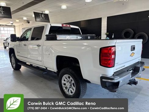 Used 2019 Chevrolet Silverado 2500 LTZ w/ Duramax Plus Package AWD/4WD image 4