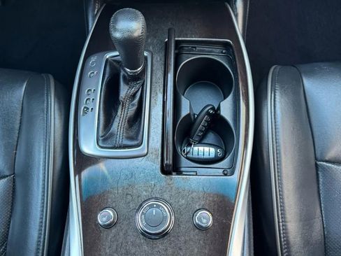 Used 2015 INFINITI QX60 3.5 Sport Utility 4D w/ Premium Package image 31