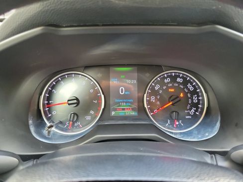 Used 2021 Toyota RAV4 LE FWD image 20