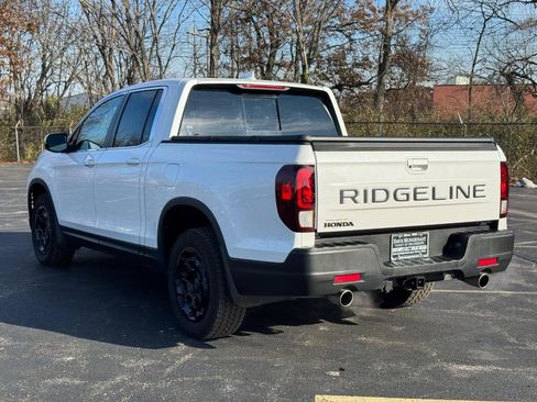 Certified 2025 Honda Ridgeline RTL+ image 5