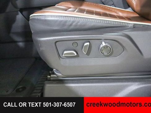 Used 2024 GMC Sierra 3500 Denali Ultimate AWD/4WD image 55