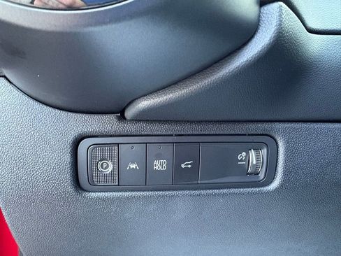 Used 2025 Chevrolet Equinox EV RS image 22