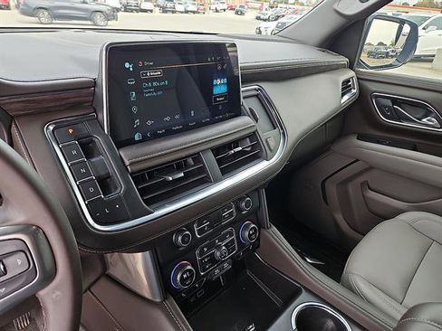 Used 2023 Chevrolet Tahoe LT image 17