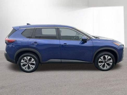 Used 2022 Nissan Rogue SV AWD/4WD image 30