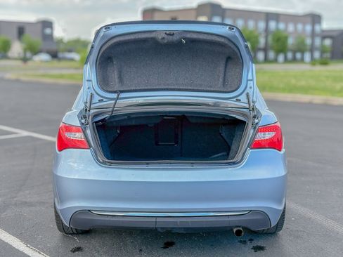Used 2013 Chrysler 200 Touring FWD image 24
