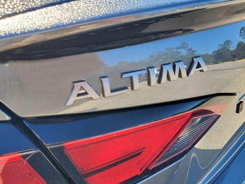 New 2026 Nissan Altima 2.5 SV w/ SV Special Edition Package FWD image 10