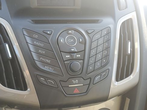 Used 2012 Ford Focus SEL image 26