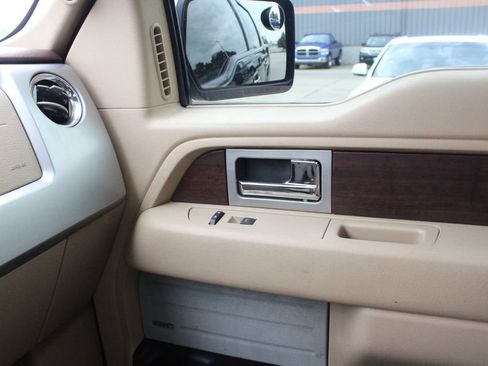 Used 2013 Ford F150 King Ranch w/ King Ranch Luxury Pkg AWD/4WD image 18