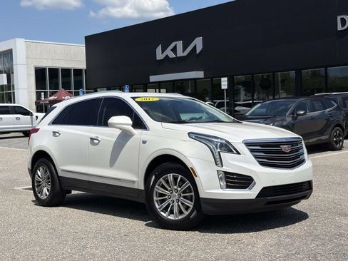 Used 2017 Cadillac XT5 Luxury w/ Driver Awareness Package FWD image 27