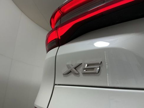 Certified 2022 BMW X5 xDrive40i w/ M Sport Package image 31