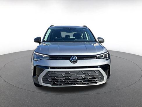 Used 2025 Volkswagen Taos S image 5