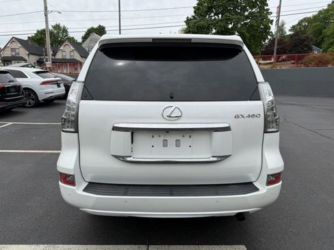 Used 2016 Lexus GX 460 Luxury AWD/4WD image 6
