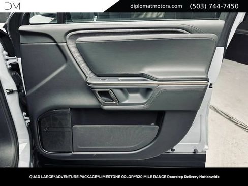 Used 2024 Rivian R1S Adventure AWD/4WD image 29