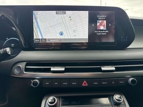 Used 2025 Hyundai Palisade SEL FWD image 24