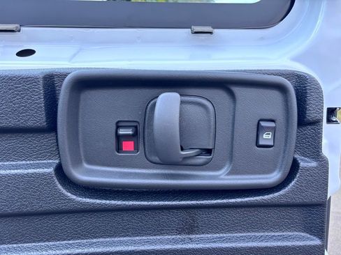 New 2025 Chevrolet Express 3500 Work Van w/ Driver Convenience Package image 16