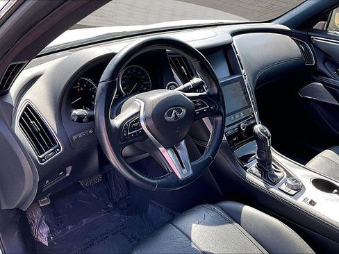 Used 2018 INFINITI Q60 3.0t Luxe image 26