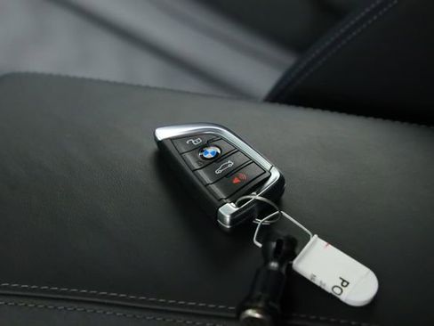 Used 2024 BMW M4 Coupe w/ M Driver's Package RWD image 38