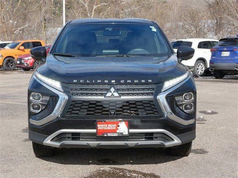 Used 2022 Mitsubishi Eclipse Cross SEL image 2