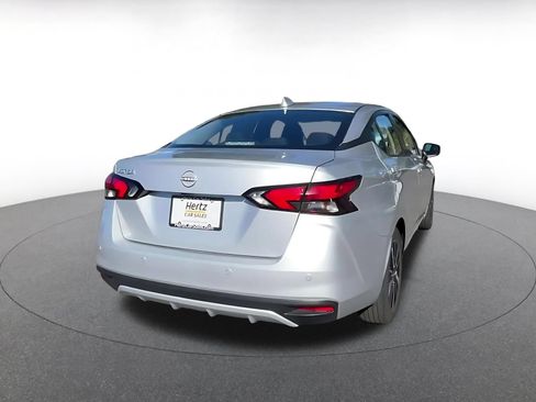 Used 2025 Nissan Versa SV FWD image 14