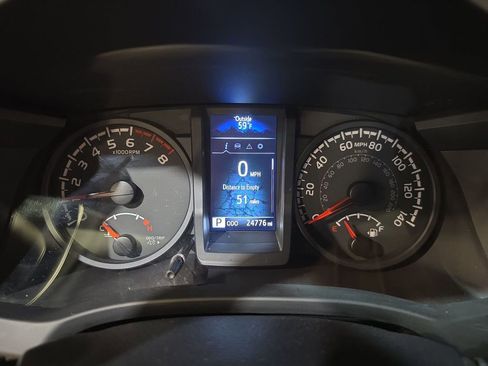 Used 2023 Toyota Tacoma SR AWD/4WD image 10