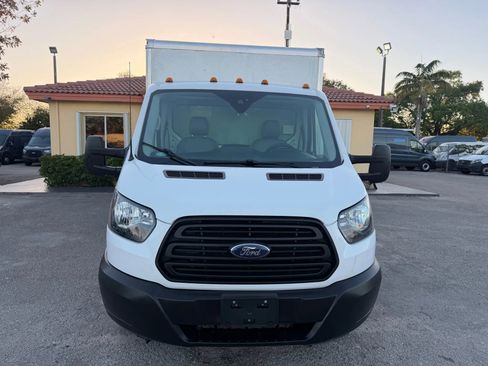 Used 2019 Ford Transit 350 156 DRW image 9