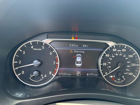 Used 2024 Nissan Altima 2.5 SV FWD image 20