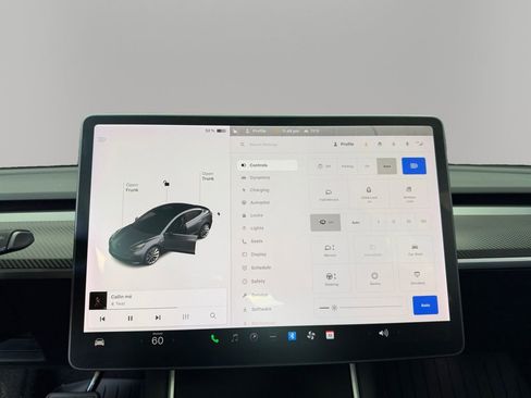 Used 2020 Tesla Model 3 Long Range image 17