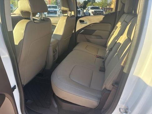 Used 2016 GMC Canyon SLT w/ Driver Alert Package AWD/4WD image 23
