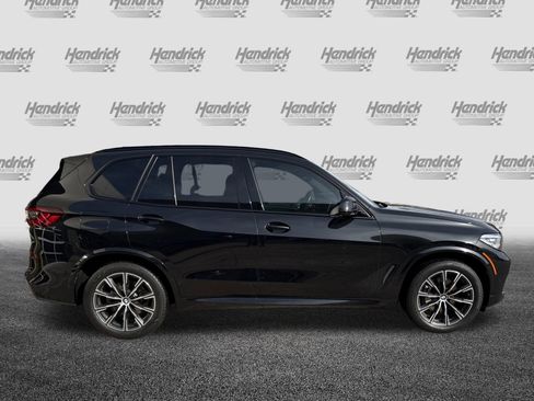 Used 2023 BMW X5 xDrive40i w/ M Sport Package image 11