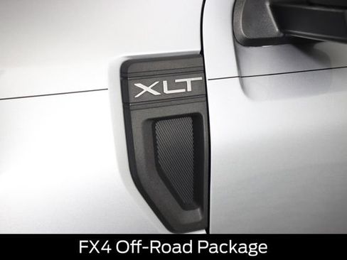 Certified 2024 Ford Maverick XLT w/ XLT Luxury Package AWD/4WD image 21