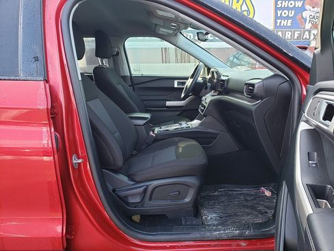 Used 2023 Ford Explorer XLT w/ Class IV Trailer Tow Package image 9