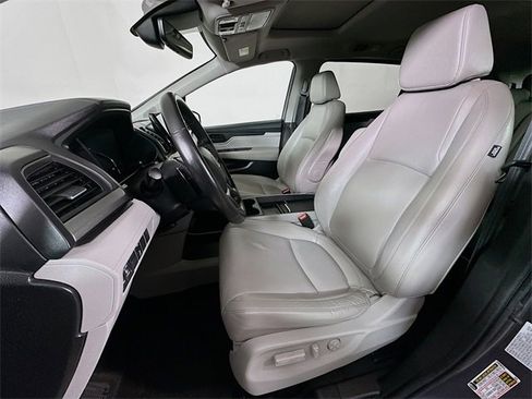 Certified 2024 Honda Odyssey EX-L image 31