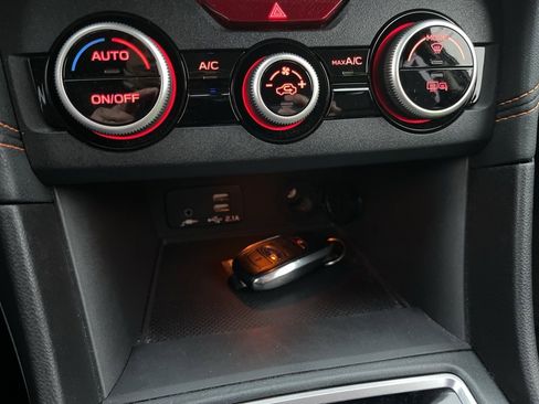 Certified 2023 Subaru Crosstrek 2.5i Limited w/ Popular Package #3 image 19