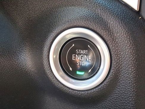 Certified 2021 Chevrolet Silverado 1500 LT image 25