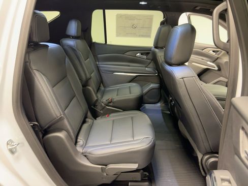 New 2026 Chevrolet Traverse LT w/ Sun and Wheel Package image 30