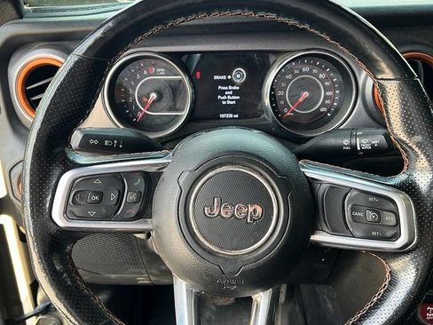 Used 2020 Jeep Gladiator Mojave w/ Cold Weather Group AWD/4WD image 11