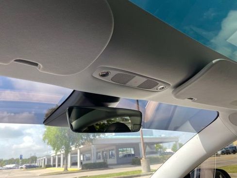 Used 2023 Tesla Model 3 Standard Range image 30