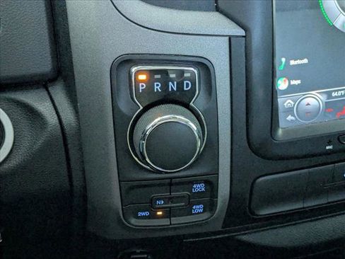 Used 2018 RAM 1500 Express w/ Express Value Package image 12