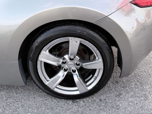Used 2009 Nissan 370Z Touring image 9